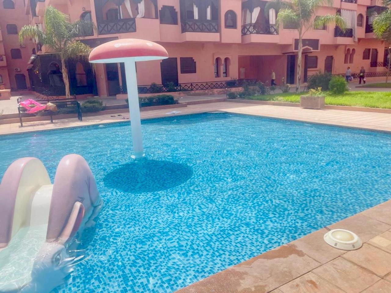 Oasis De Detente Avec Terrasse Et Vue Sur Piscine Marrakesh Exterior foto